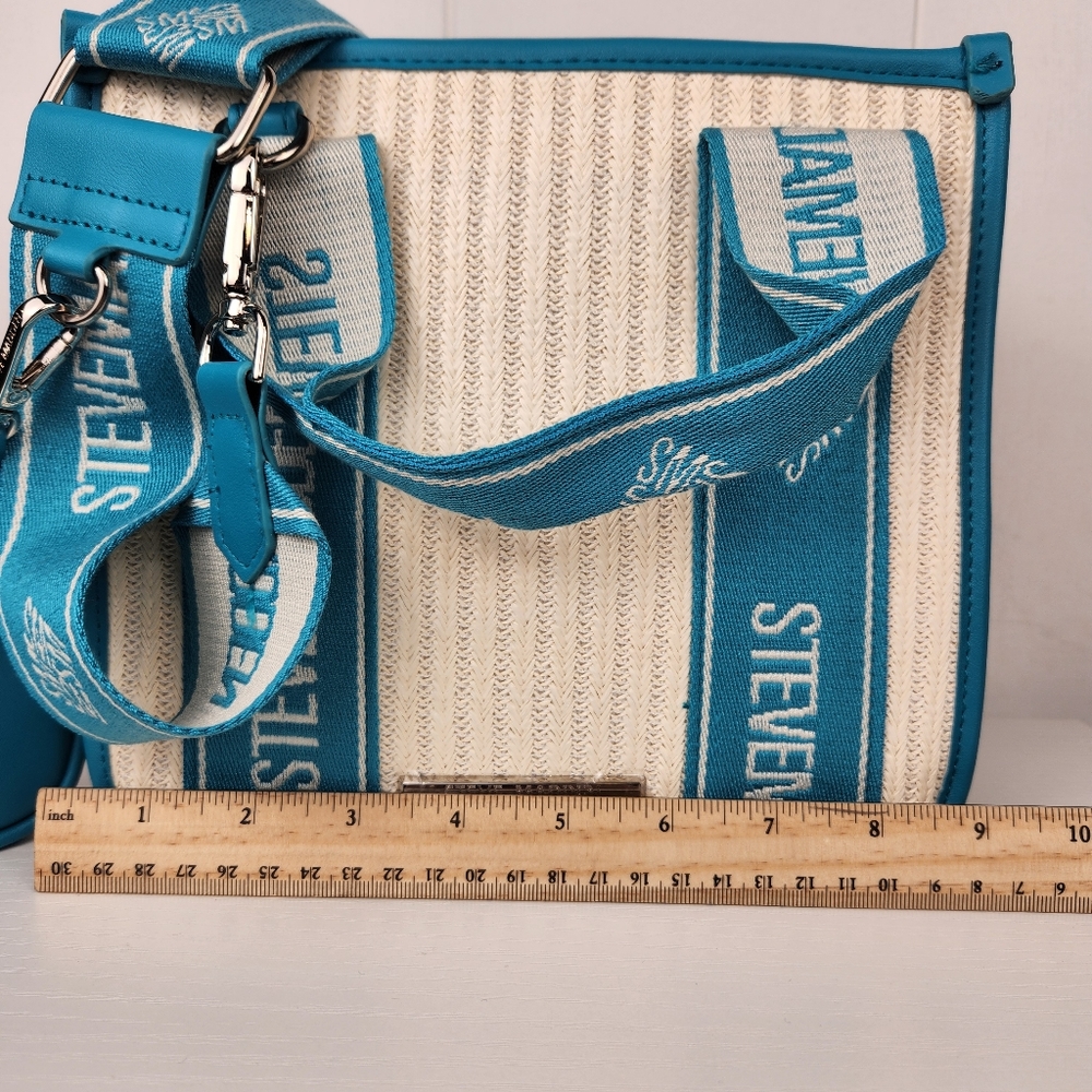 LIKE NEW  Steve Madden White Straw Teal Crossbody Handbag Satchel w AirPod/Coin - Picture 5 of 15